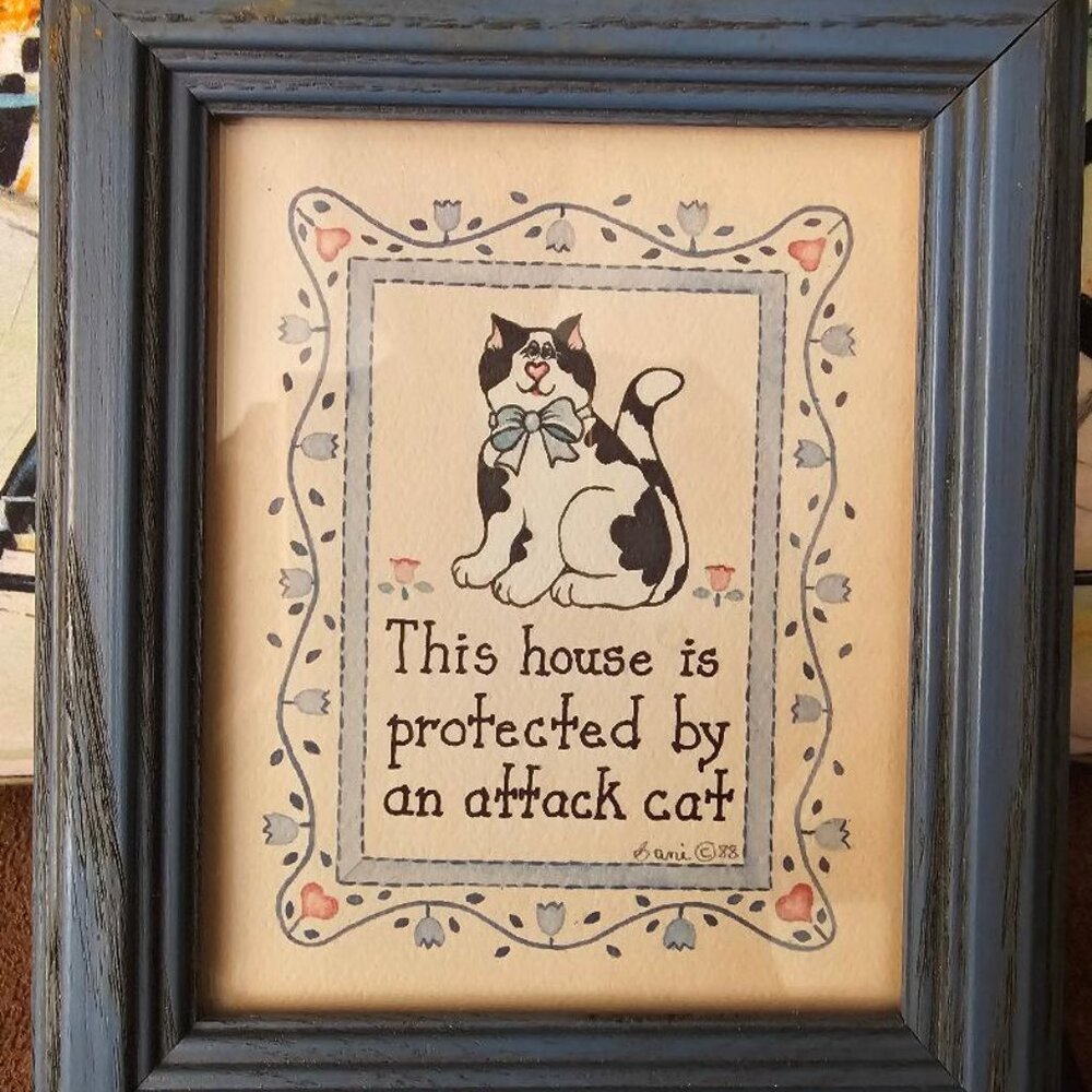 Small cat picture frame